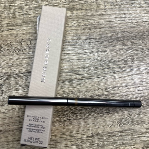 Burberry Effortless Khol Eyeliner 0.3g - 07 Antique Gold Brand New - Picture 4 of 7